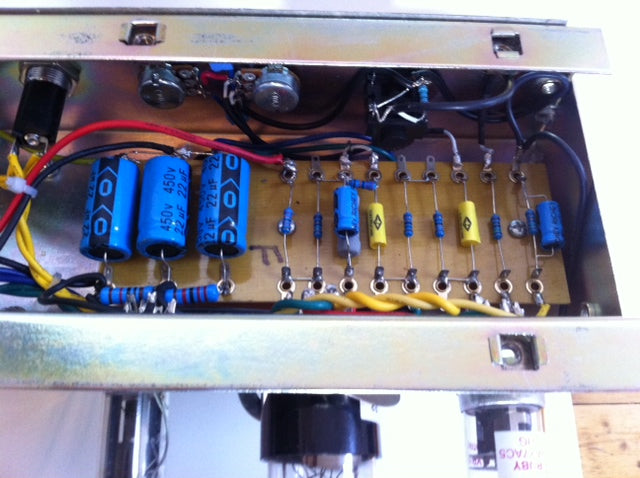 Juketone 'Royal Blood' 10 Guitar Amplifier 5F2a