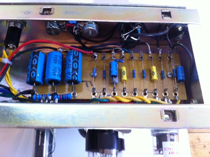 Juketone 'Royal Blood' 8 Guitar Amplifier 5F2a